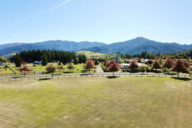 Photo of property in 17 Lochiel Drive, Hanmer Springs, 7334