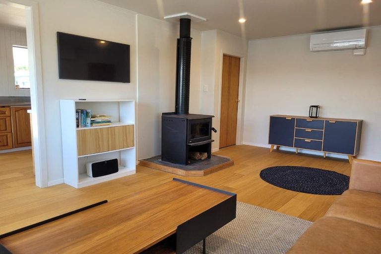 Photo of property in 57 Cologne Street, Martinborough, 5711