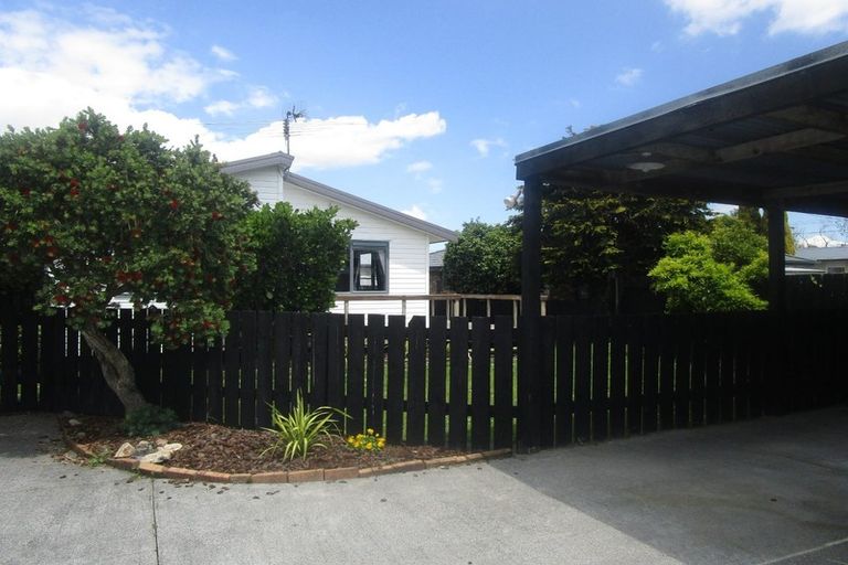 Photo of property in 1a Kelvin Road, Papakura, 2110