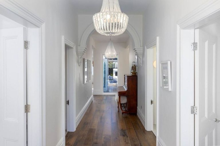 Photo of property in 121 Bristol Street, St Albans, Christchurch, 8014