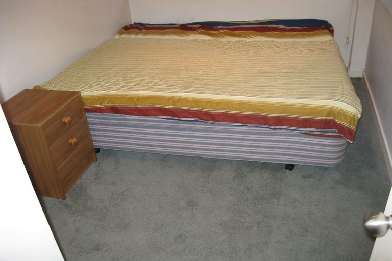 Photo of property in Terrace Tower Apartments, 6b/126 The Terrace, Wellington Central, Wellington, 6011