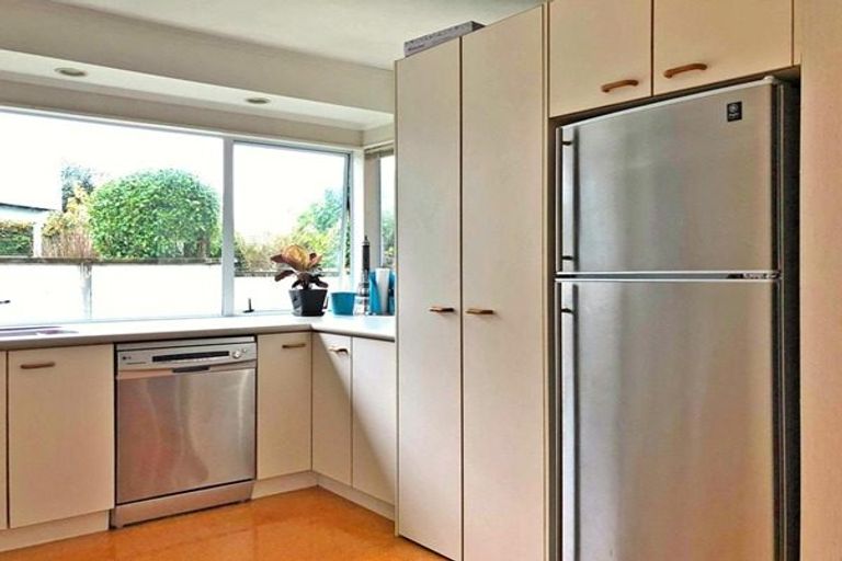 Photo of property in 58 Wairere Road, The Gardens, Auckland, 2105