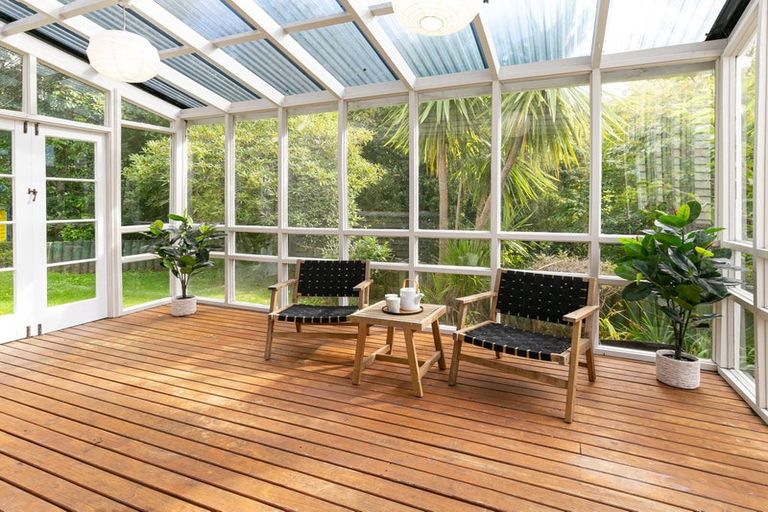 Photo of property in 55 Makara Road, Karori, Wellington, 6012