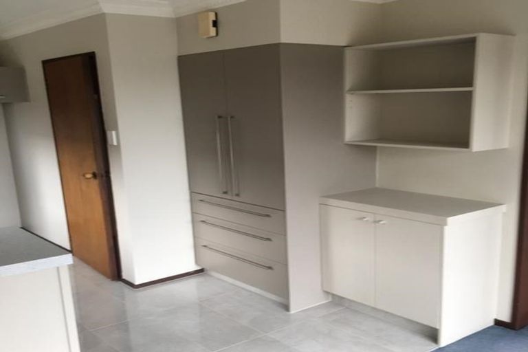 Photo of property in 1/18 Muir Avenue, Halswell, Christchurch, 8025