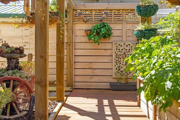 Photo of property in 24 Colville Street, Masterton, 5810