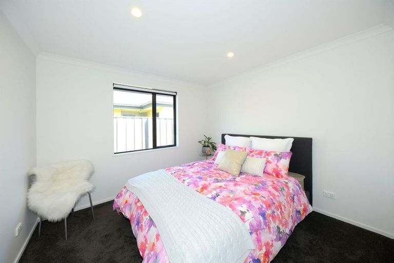 Photo of property in 9 Seaward Street, Pegasus, 7612
