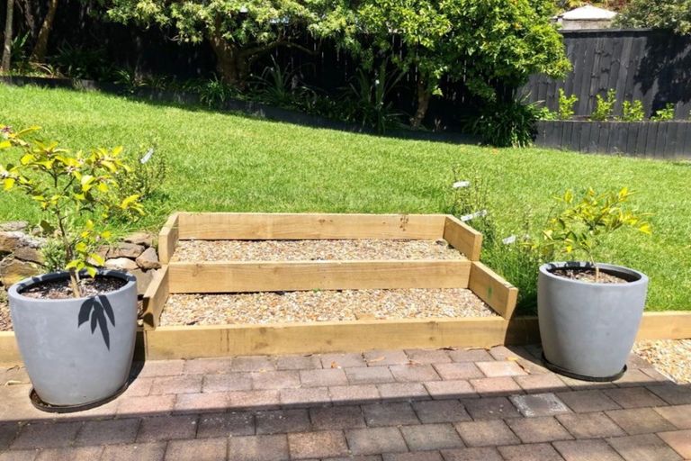 Photo of property in 3 Wirihana Road, Titirangi, Auckland, 0602