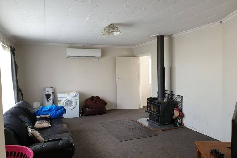 Photo of property in 27 Hyde Street, Clifton, Invercargill, 9812