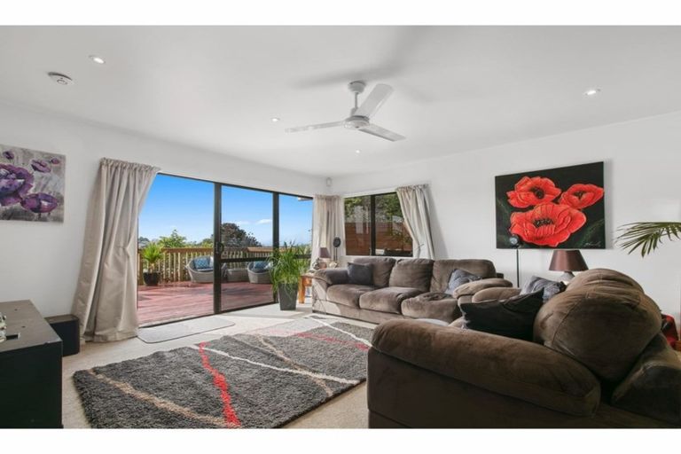 Photo of property in 9 Dobell Road, Stanmore Bay, Whangaparaoa, 0932