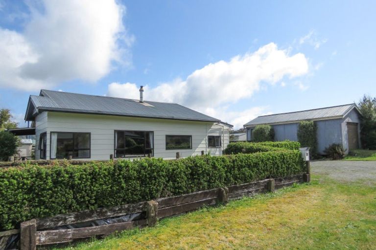 Photo of property in 32-34 Coal Street, Reefton, 7830