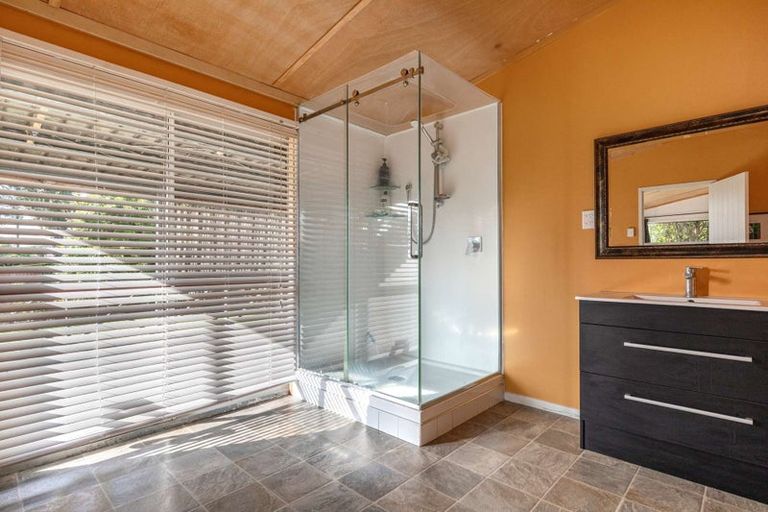 Photo of property in 6 Nikau Place, Edgecumbe, 3120