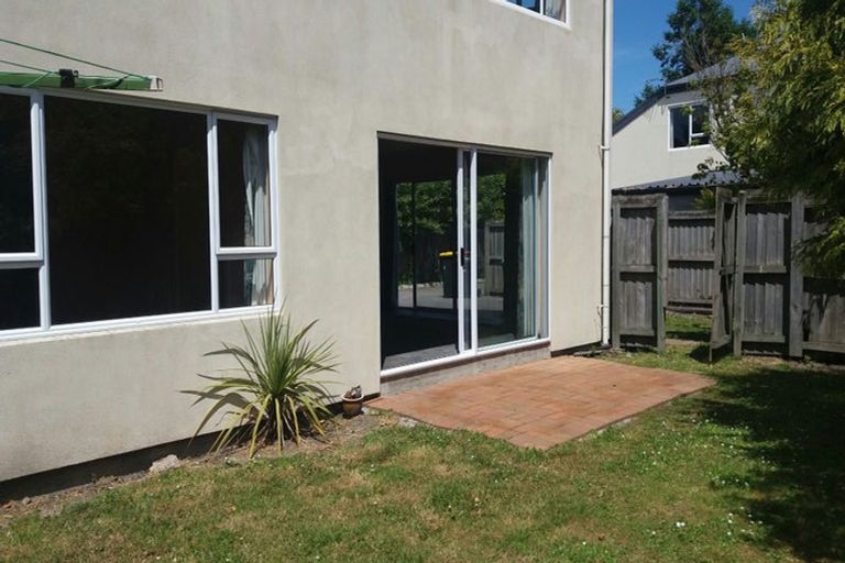 Photo of property in 630 Barbadoes Street, Edgeware, Christchurch, 8013
