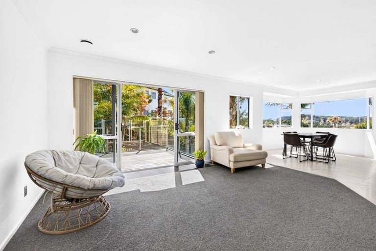 Photo of property in 21 Kotanui Avenue, Army Bay, Whangaparaoa, 0930