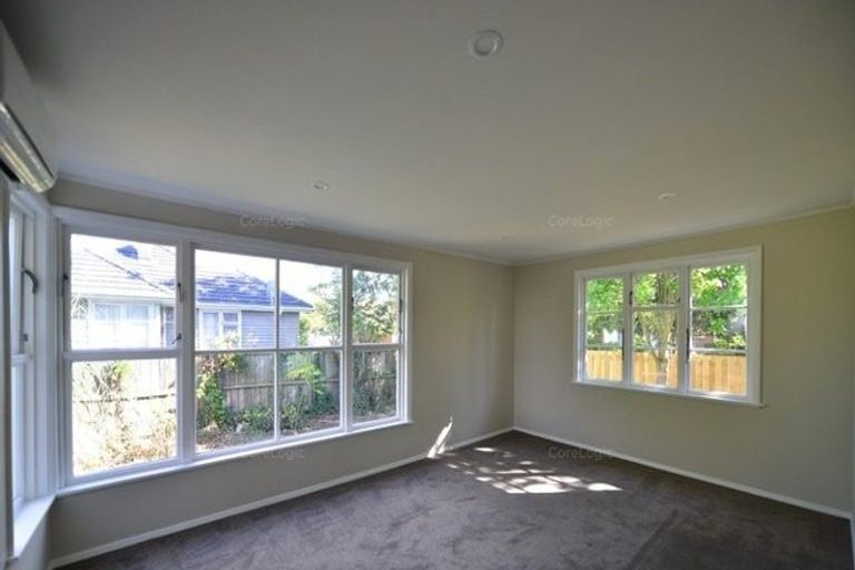 Photo of property in 87 Hoani Street, Northcote, Christchurch, 8052