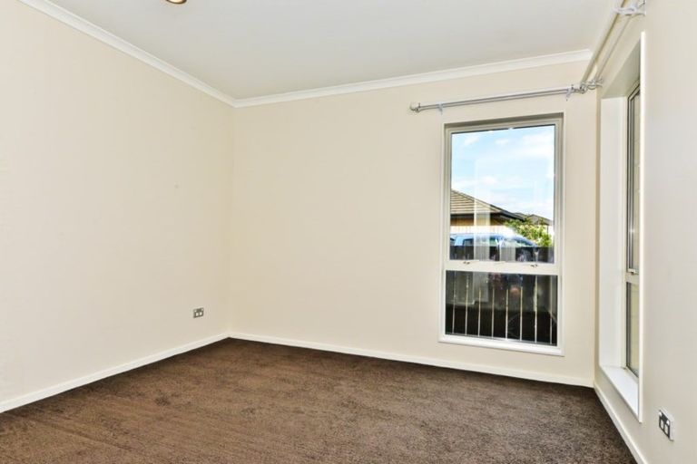 Photo of property in 19 Trauzer Place, Flagstaff, Hamilton, 3210