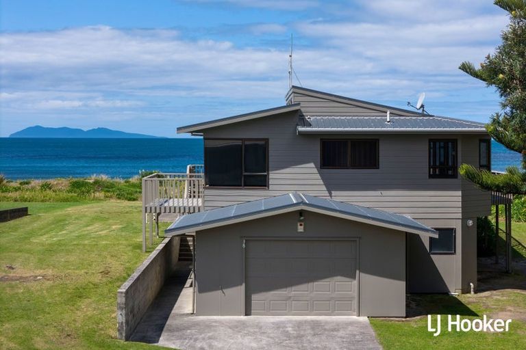 Photo of property in 38 The Loop, Waihi Beach, 3611