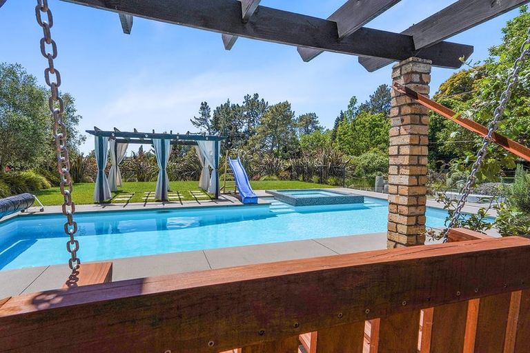 Photo of property in 26b Dalbeth Place, Matangi, Hamilton, 3284