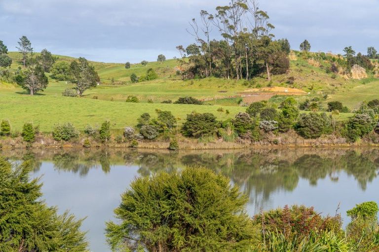 Photo of property in 70 Omahina Street, Raglan, 3225