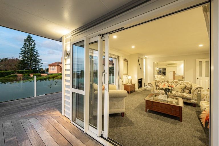 Photo of property in 7 Star Place, Cockle Bay, Auckland, 2014