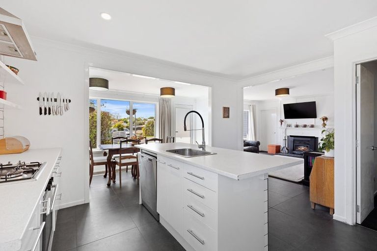 Photo of property in 5 Carberry Crescent, Te Puke, 3119