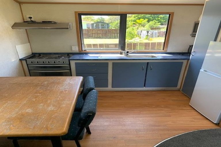 Photo of property in 101 Sunnynook Road, Forrest Hill, Auckland, 0620