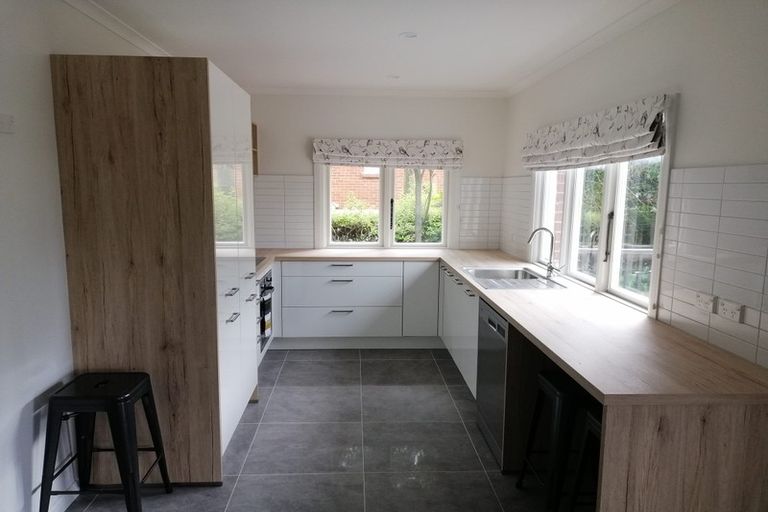 Photo of property in 30 Main Road, Fairfield, Dunedin, 9018