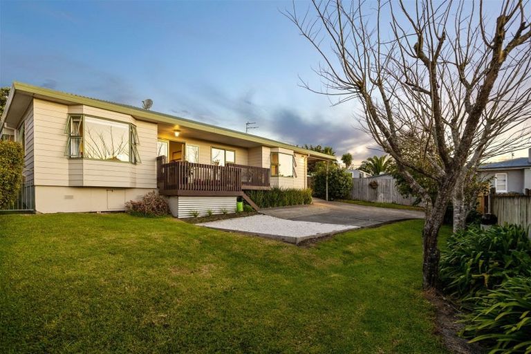 Photo of property in 30a Captain Scott Road, Glen Eden, Auckland, 0602