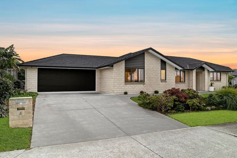 Photo of property in 4 Mark Ball Drive, Pokeno, 2402