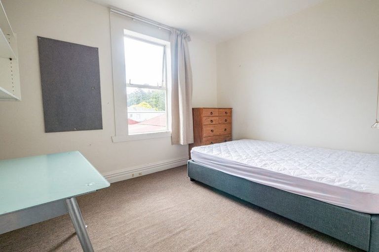 Photo of property in 104 Dundas Street, North Dunedin, Dunedin, 9016