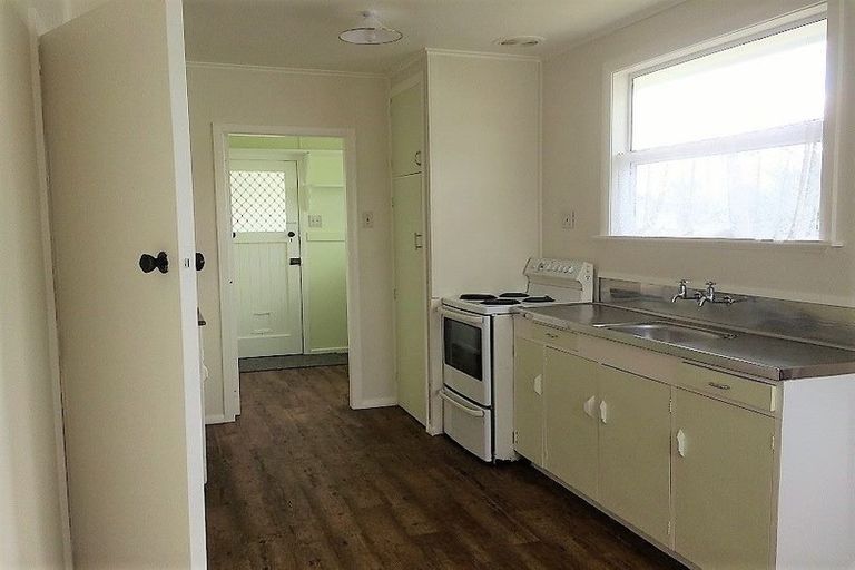 Photo of property in 9 Maire Street, Levin, 5510