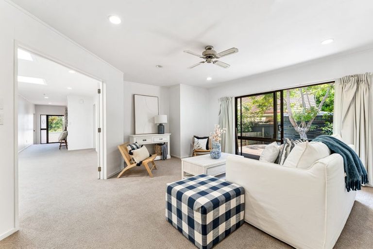 Photo of property in 42 The Circle, Manly, Whangaparaoa, 0930