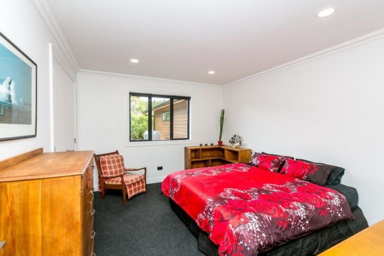 Photo of property in 1111 Plymouth Road, Koru, New Plymouth, 4374