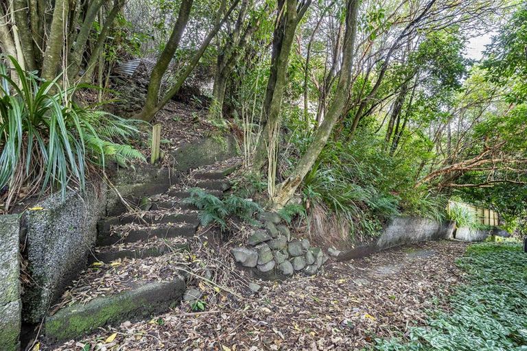 Photo of property in 11 Clifford Street, Dalmore, Dunedin, 9010