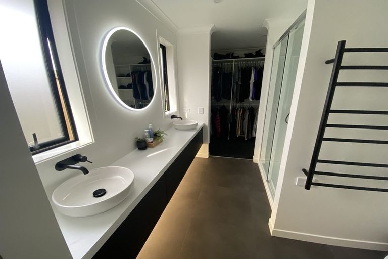 Photo of property in 11 Waimarie Way, Thames, 3500