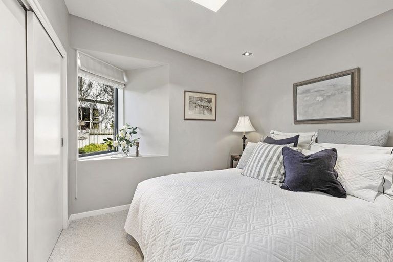 Photo of property in 74 Falkirk Avenue, Seatoun, Wellington, 6022