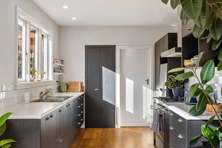 Photo of property in 159 Opawa Road, Hillsborough, Christchurch, 8022