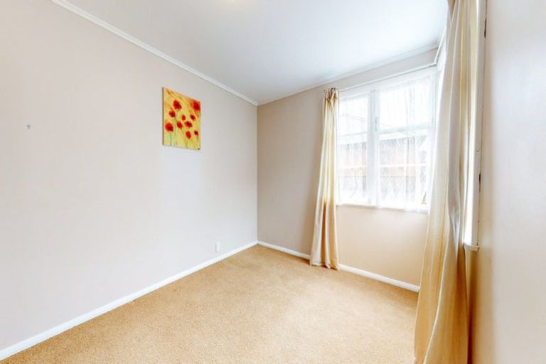 Photo of property in 1137 High Street, Taita, Lower Hutt, 5011