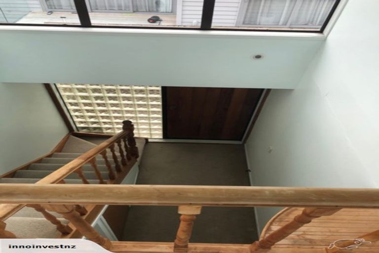 Photo of property in 64 Arran Road, Browns Bay, Auckland, 0630