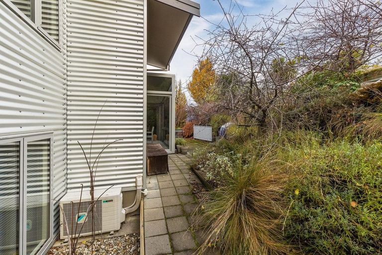 Photo of property in 31a Kings Drive, Wanaka, 9305