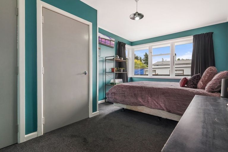 Photo of property in 677 Main South Road, Islington, Christchurch, 8042