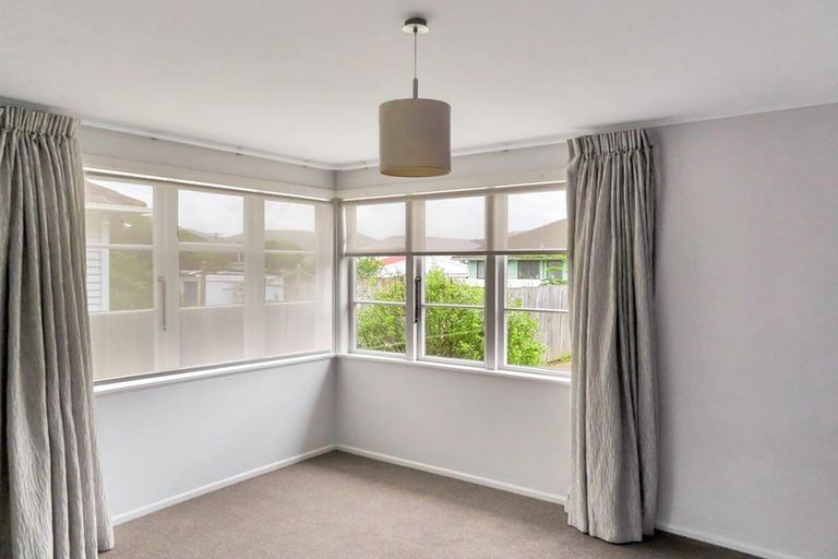 Photo of property in 23 Pilcher Crescent, Naenae, Lower Hutt, 5011