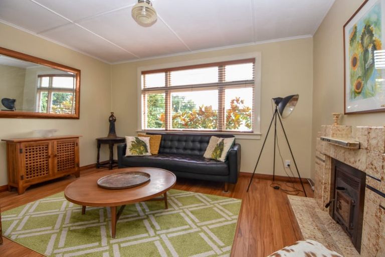 Photo of property in 41 Rhodes Street, Carterton, 5713