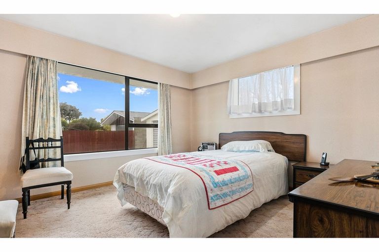 Photo of property in 16a Fenhall Street, Russley, Christchurch, 8042