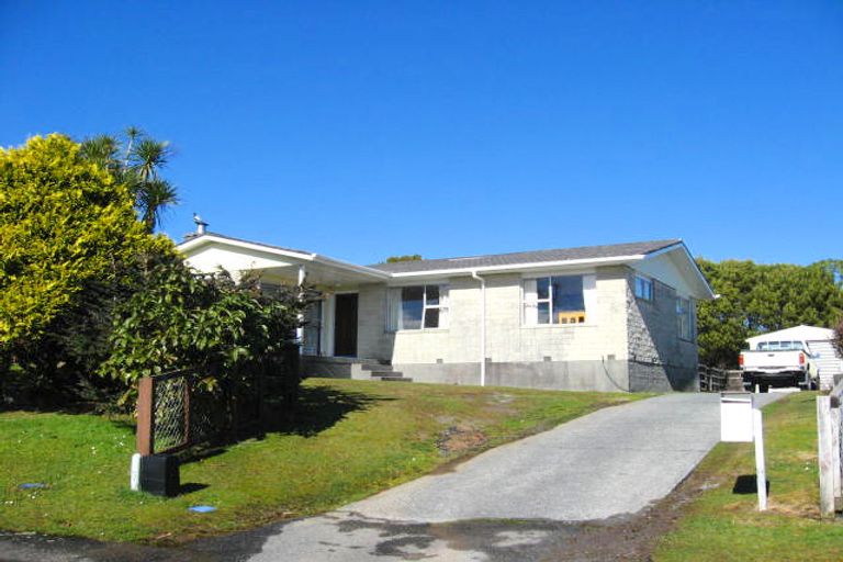 Photo of property in 21 Arnott Heights, Greymouth, 7805