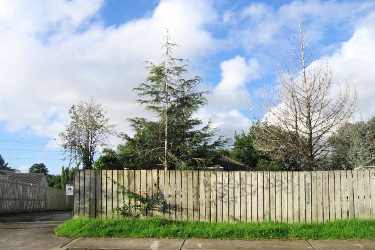 Photo of property in 1/39 Middlemore Crescent, Papatoetoe, Auckland, 2025