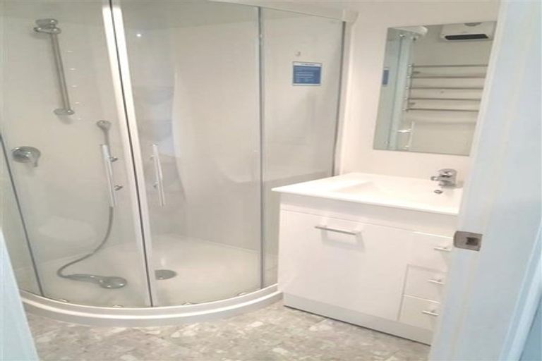 Photo of property in 231 The Terrace, Wellington Central, Wellington, 6011