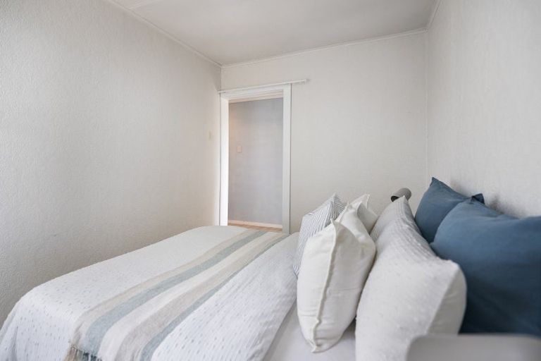 Photo of property in 8 Signal Street, Foxton Beach, Foxton, 4815