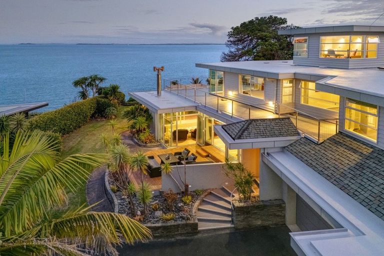 Photo of property in 859 Whangaparaoa Road, Manly, Whangaparaoa, 0930