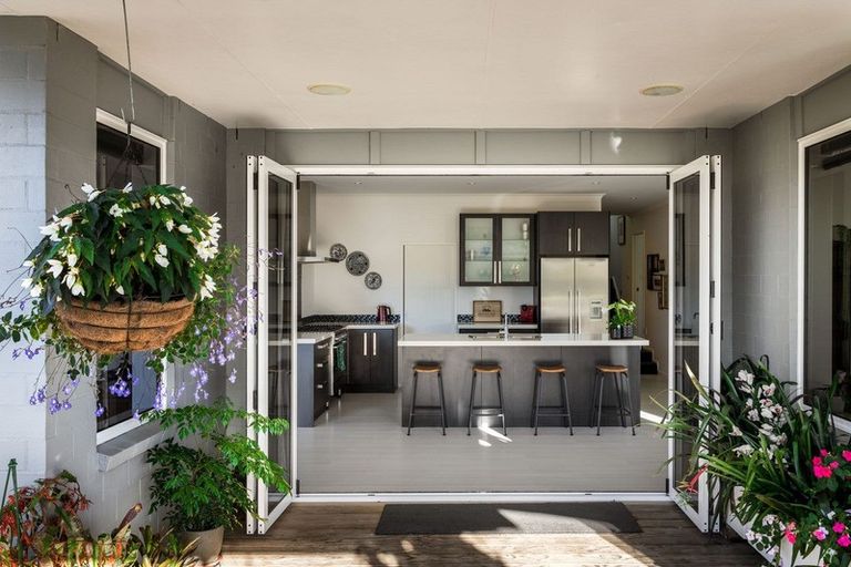 Photo of property in 50 Stonebridge Way, Pyes Pa, Tauranga, 3112