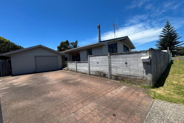 Photo of property in 50 Eversham Road, Mount Maunganui, 3116